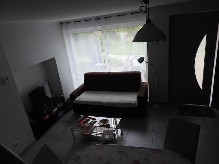 Gîte à La Campagne Avec Piscine - Cahors
