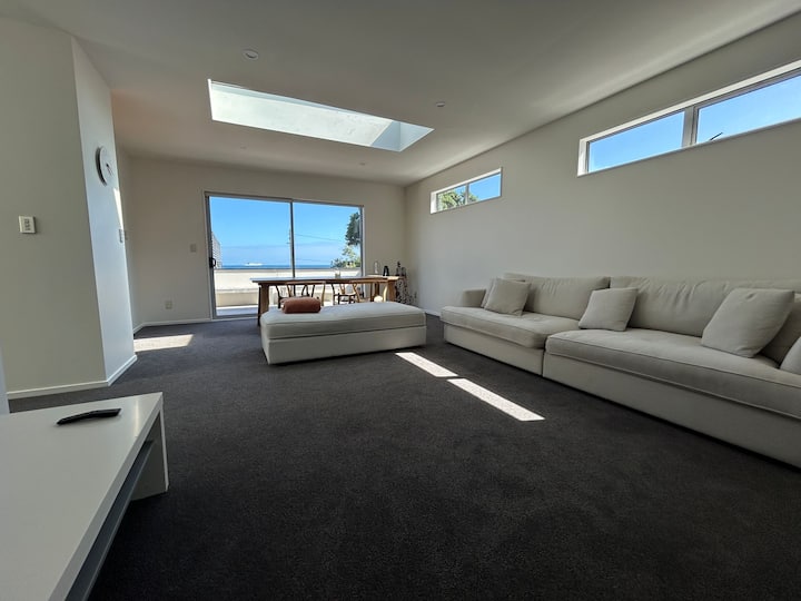 Coastal Getaway - Wellington