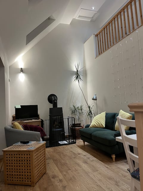Top performing Airbnb: Double en-suite room & cosy lounge with breakfast in Northumberland