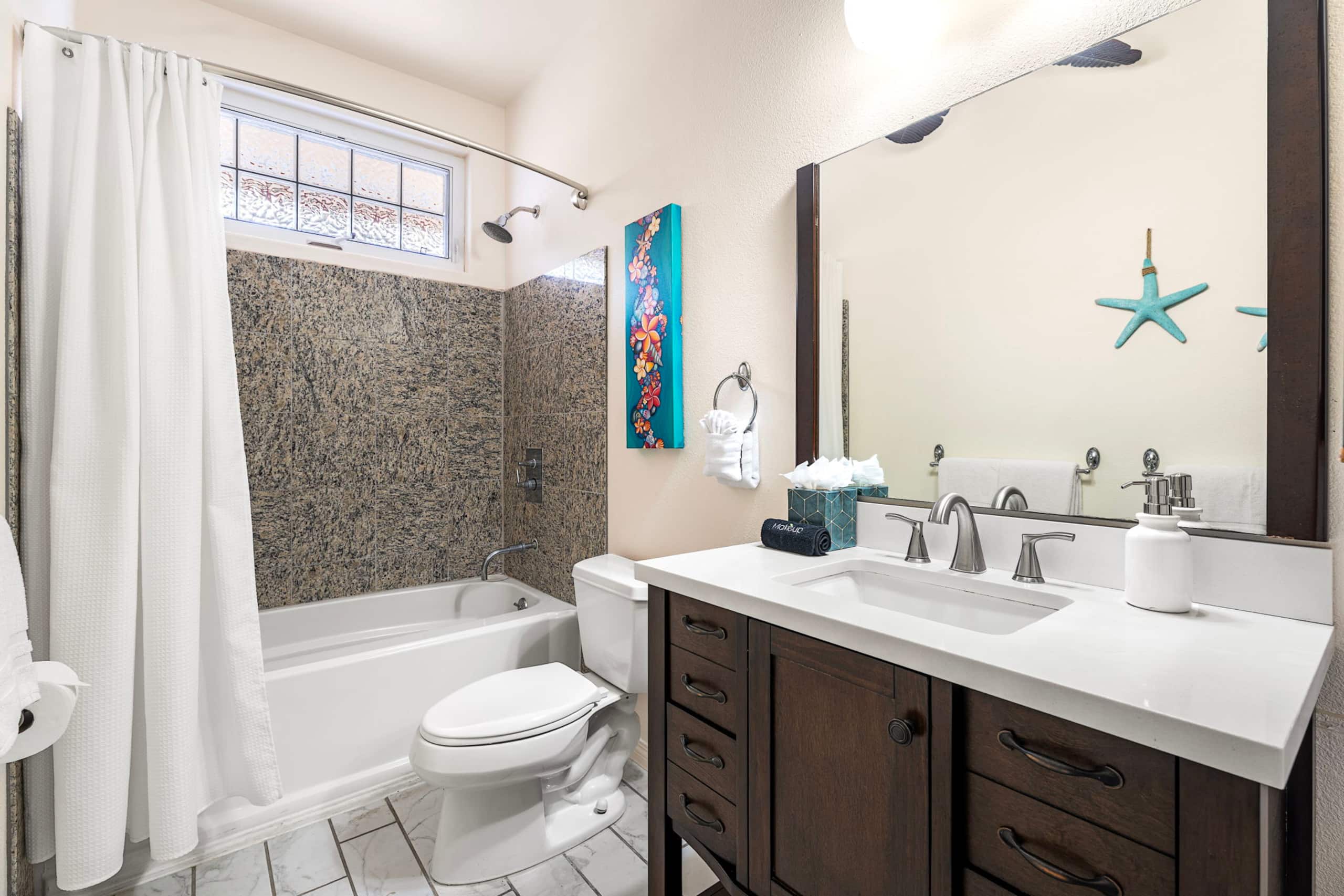 Home in Kailua-Kona · ★4.83 · 3 bedrooms · 4 beds · 2 baths - Image 27