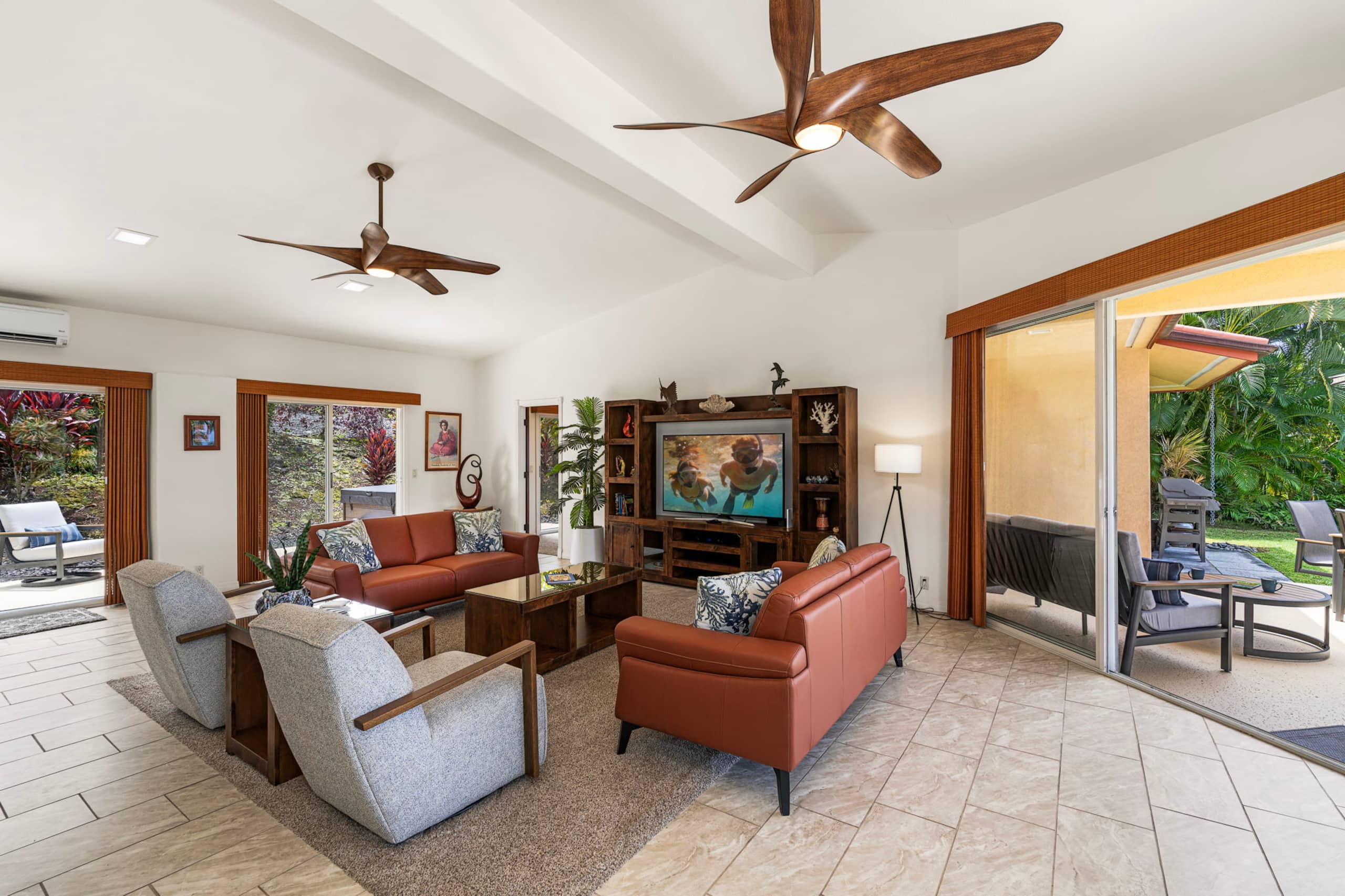 Home in Kailua-Kona · ★4.83 · 3 bedrooms · 4 beds · 2 baths - Image 8