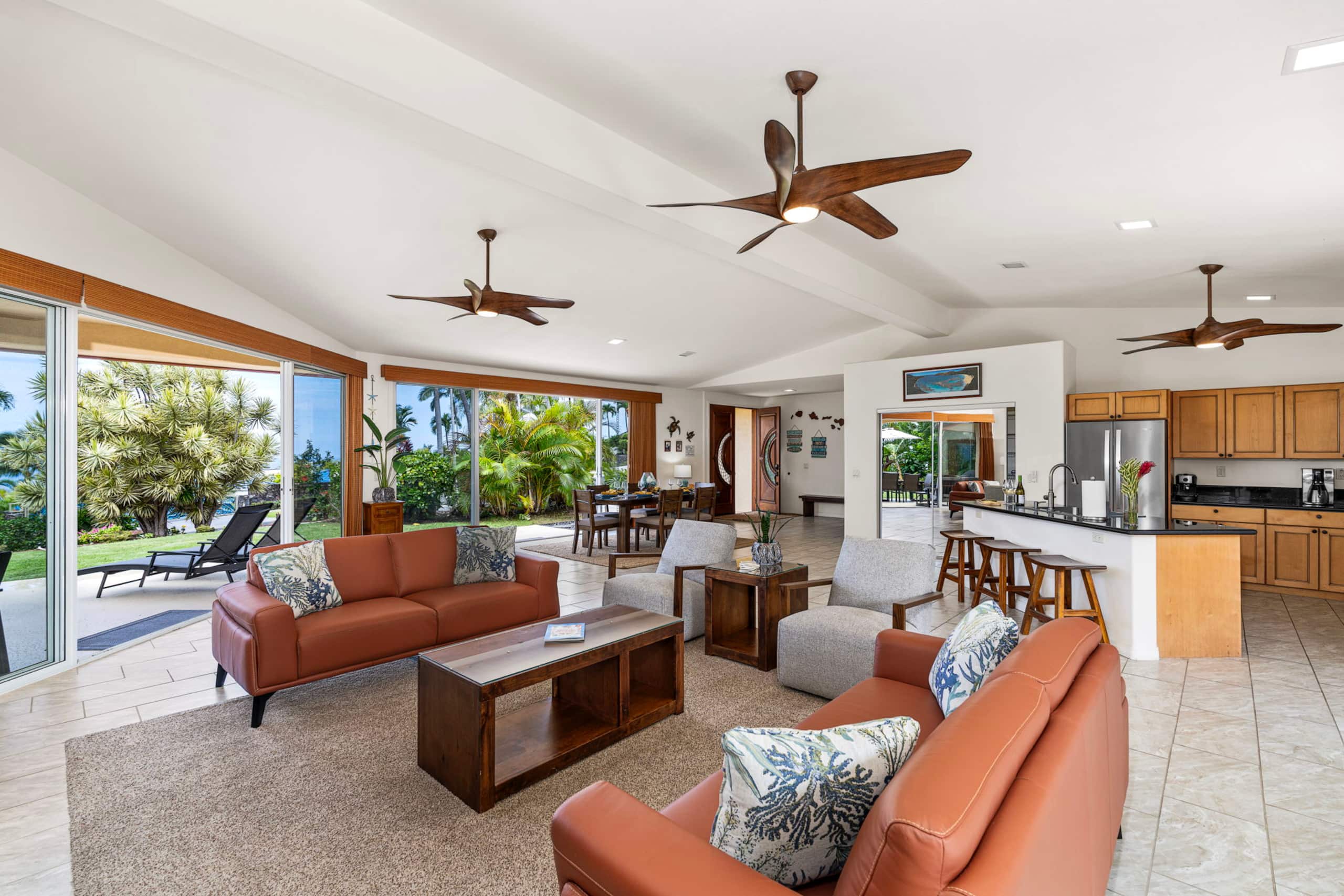 Home in Kailua-Kona · ★4.83 · 3 bedrooms · 4 beds · 2 baths - Image 2