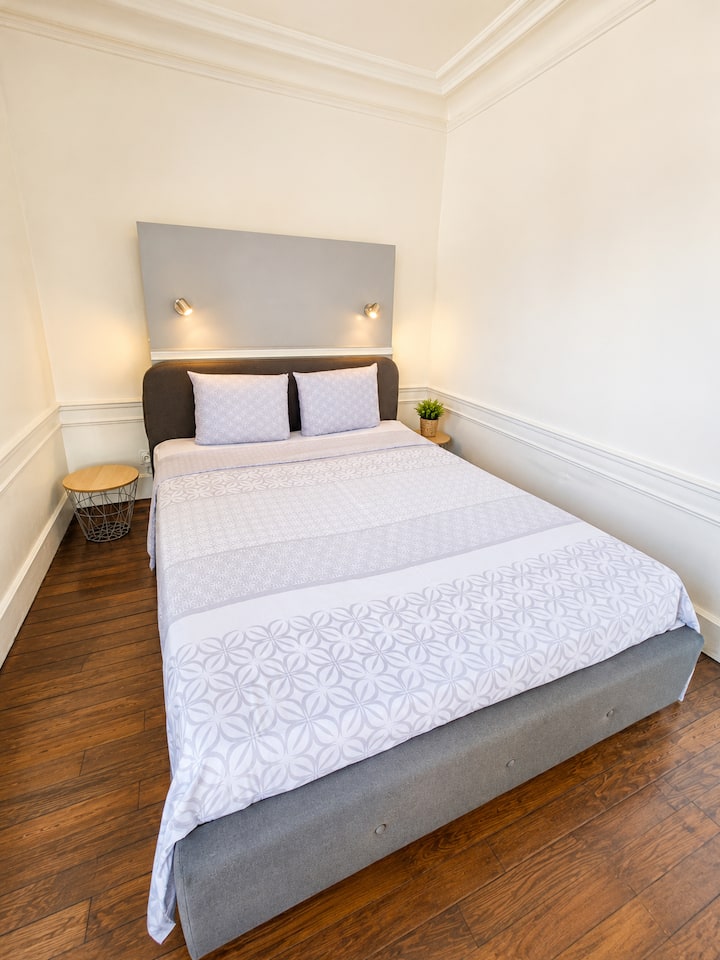 Chambre - Le coeur de Troyes appartement.
