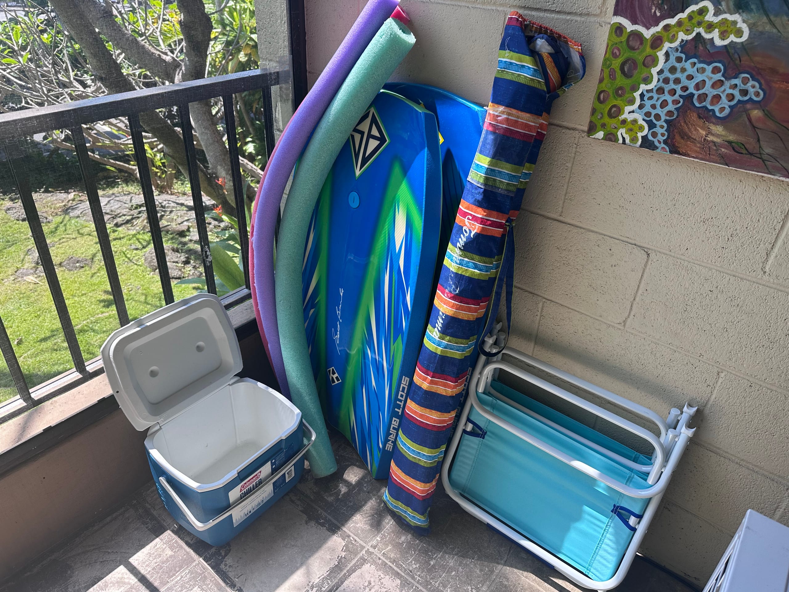 Condo in Kailua-Kona · ★4.92 · 1 bedroom · 2 beds · 1 shared bath - Image 8