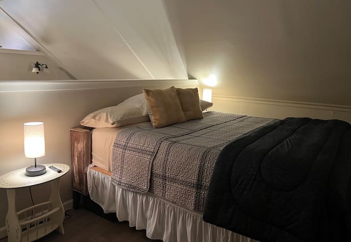 Საწოლი 183 × 213 სმ