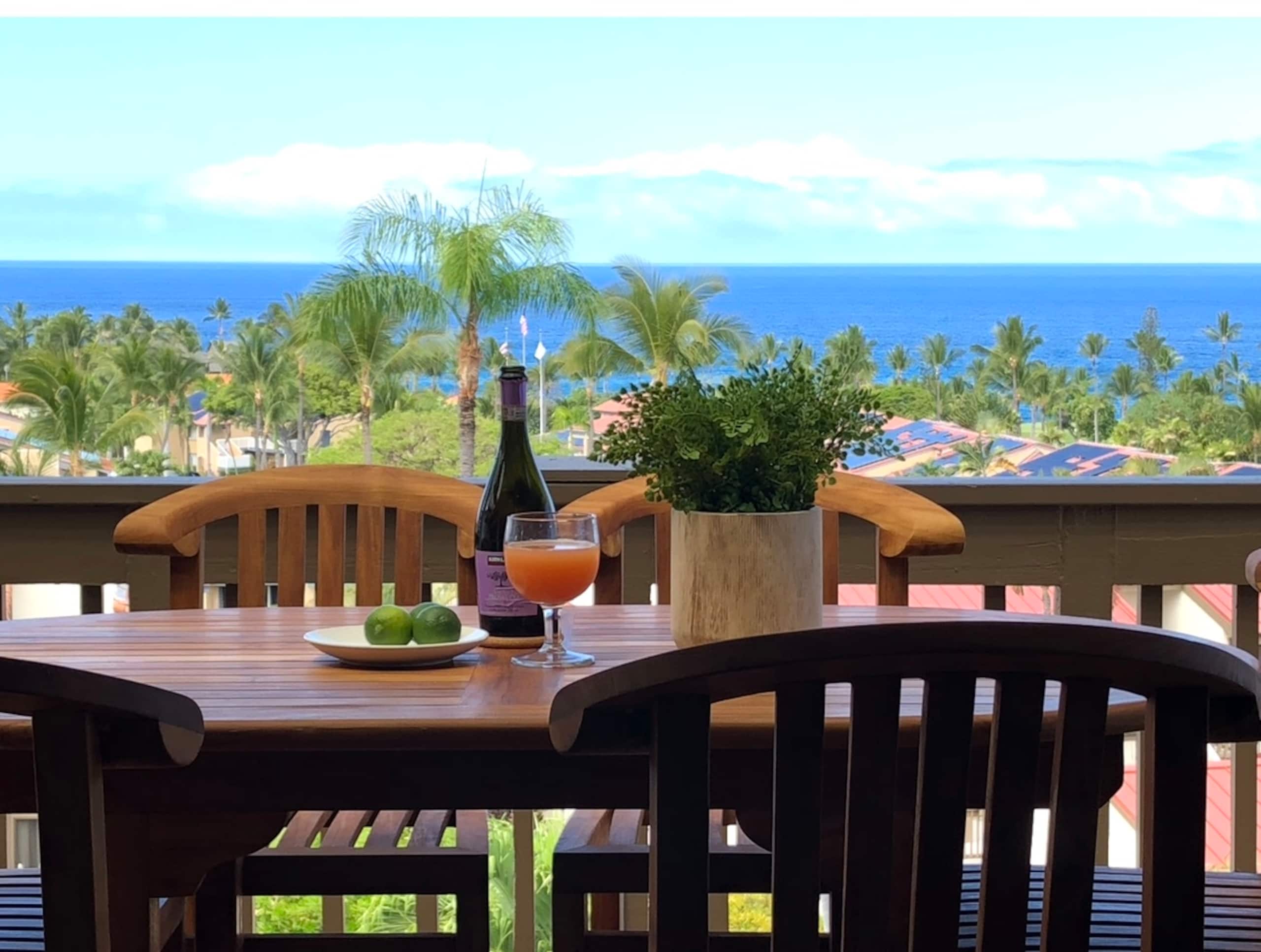 Condo in Kailua-Kona · ★4.91 · 2 bedrooms · 2 beds · 2 baths - Image 2