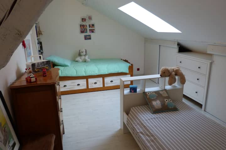 Izba Les Légendaires – na poschodí 