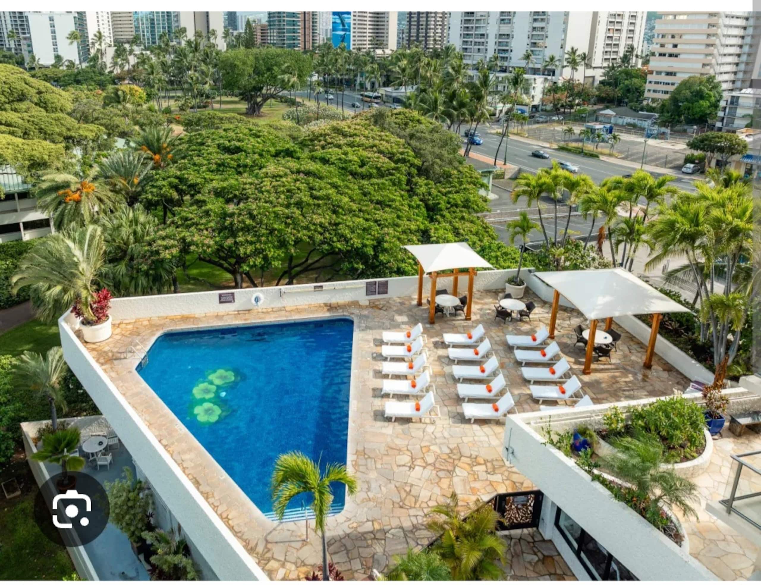 Waikiki Studio Near Beach Fully Equipped - Image 6