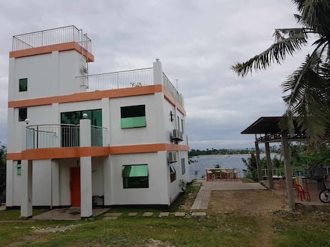 Island View Whitehouse-Camotes
