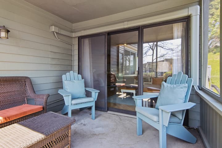 111 Pointes North Inn - Charlevoix, MI