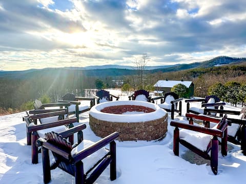 Top Rated Mountain Cabin- 6 rooms w/outdoor living