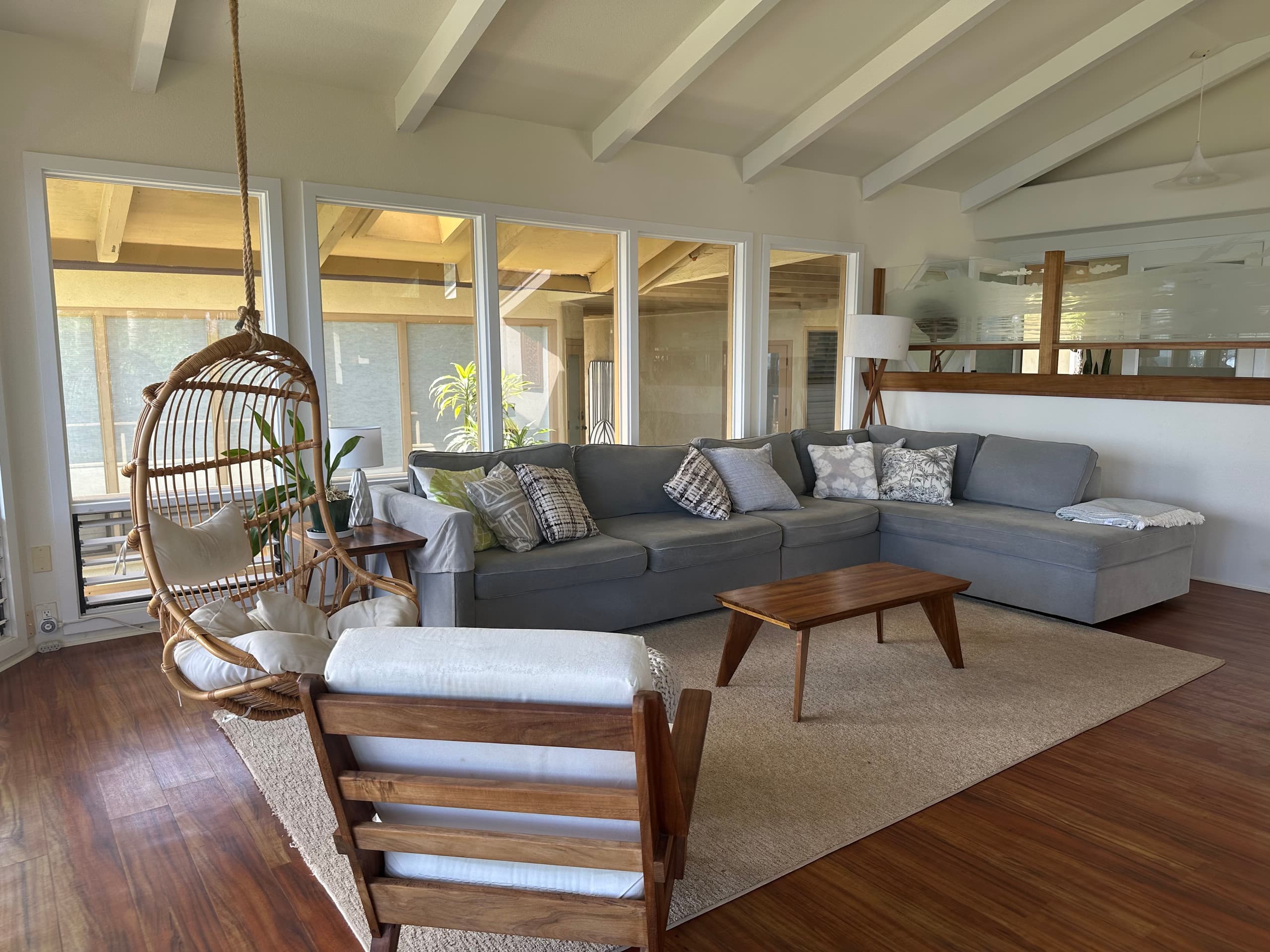 Home in Hilo · ★4.84 · 2 bedrooms · 4 beds · 2 baths - Image 2