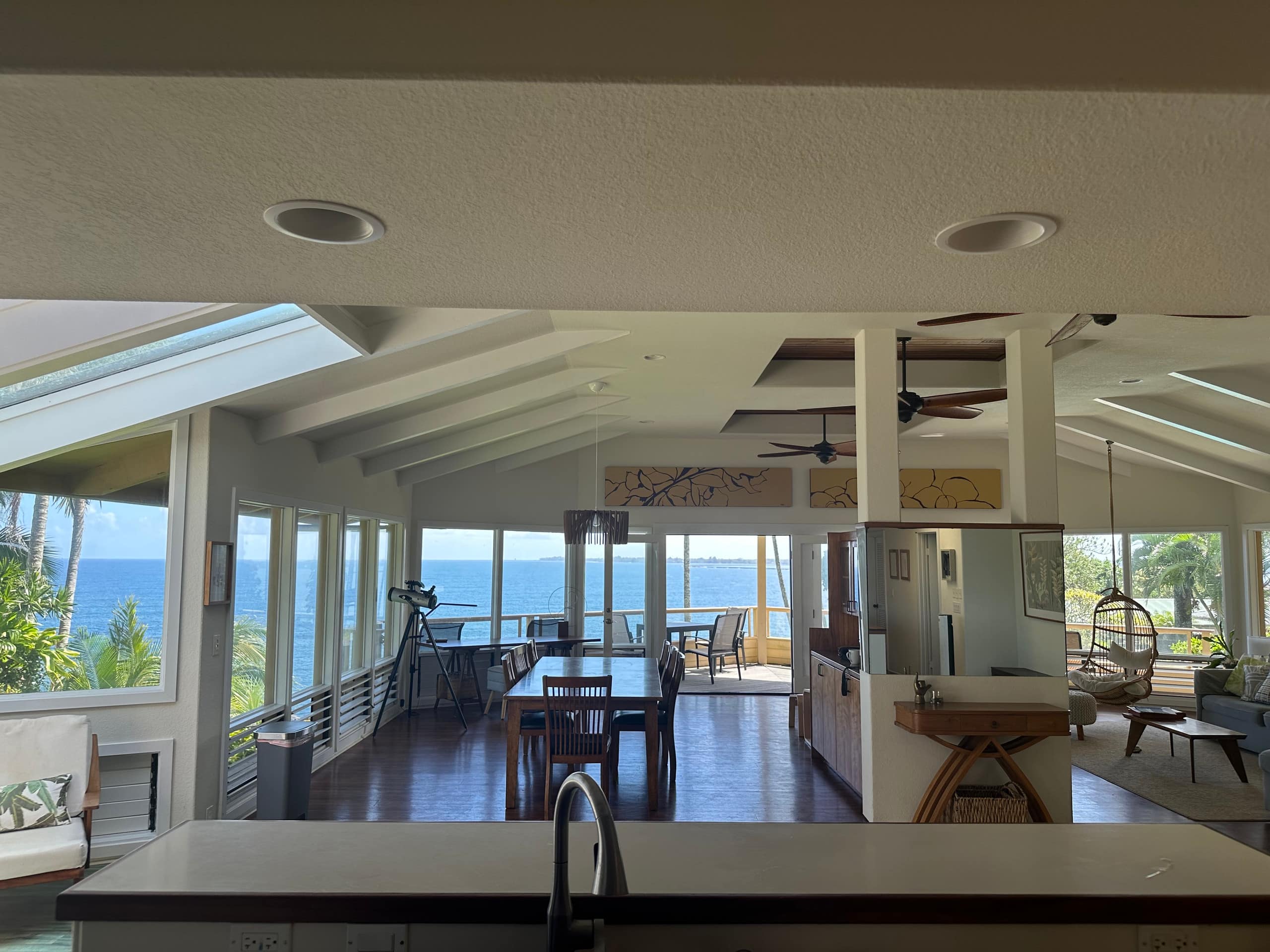Home in Hilo · ★4.84 · 2 bedrooms · 4 beds · 2 baths - Image 9