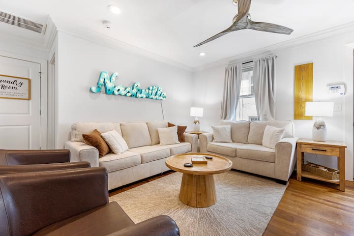 Music City Studio B, Music Row, Nashville, TN