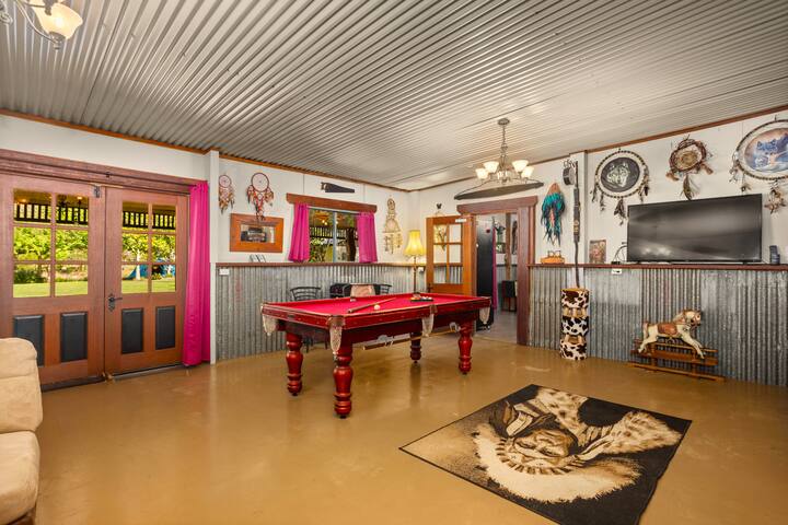 Farm Stay – Group Glamping – Amazing Facilities gallery image 3