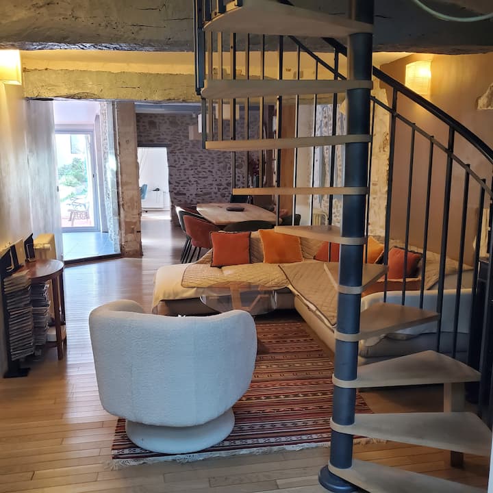 غرفة المعيشة