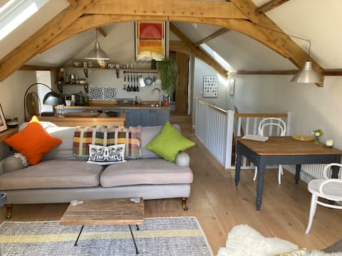 Gold Hill Cottage Coach House