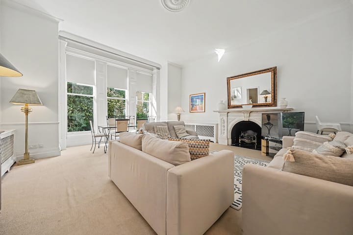 Wonderful 2 Bed / 2 Bath Kensington With Garden - Londres