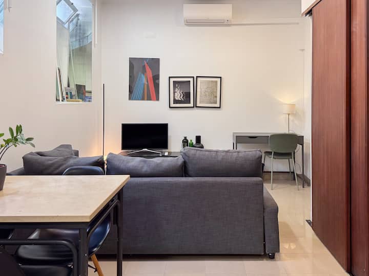 Central Renovated Retreat · Ac + Fast Wifi - Benfica