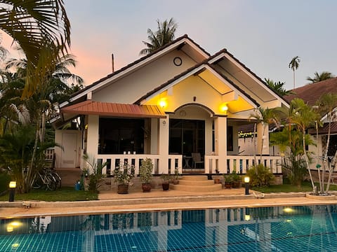 Thailand - for those who need peace and quiet.