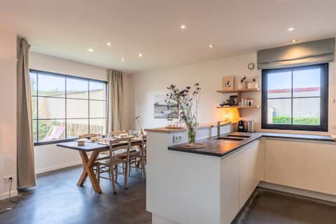 Aud.1- Villa a Two Steps from the Beach /2 bathrooms