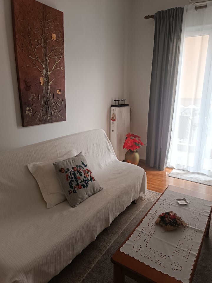 Stroll To Patra's Center From A Cozy Apartment - Патры