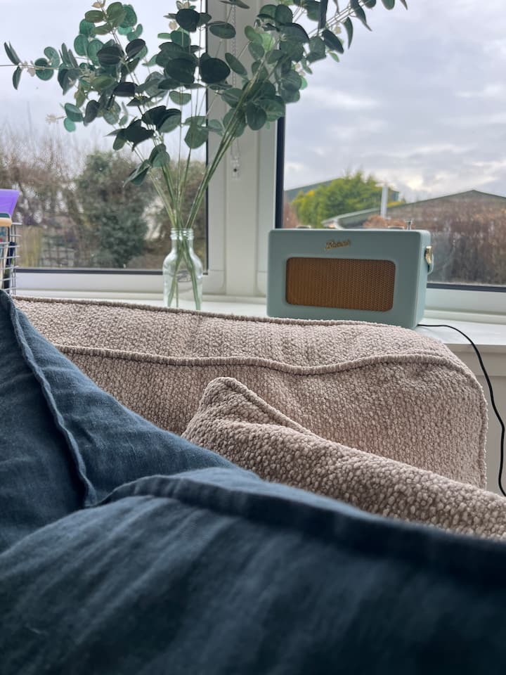 Living room image 9