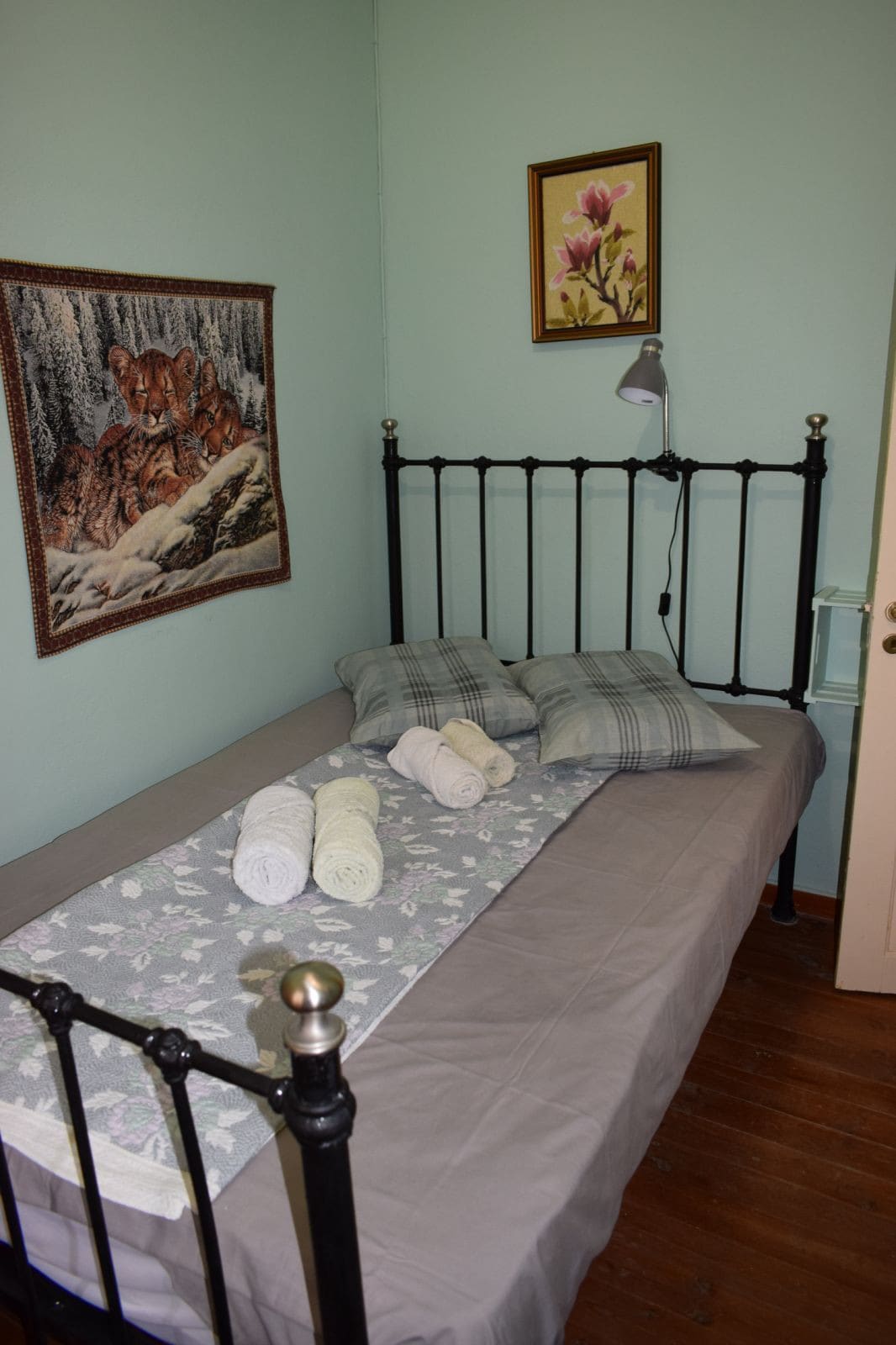 Dhoma e gjumit 1. Kati i parë 