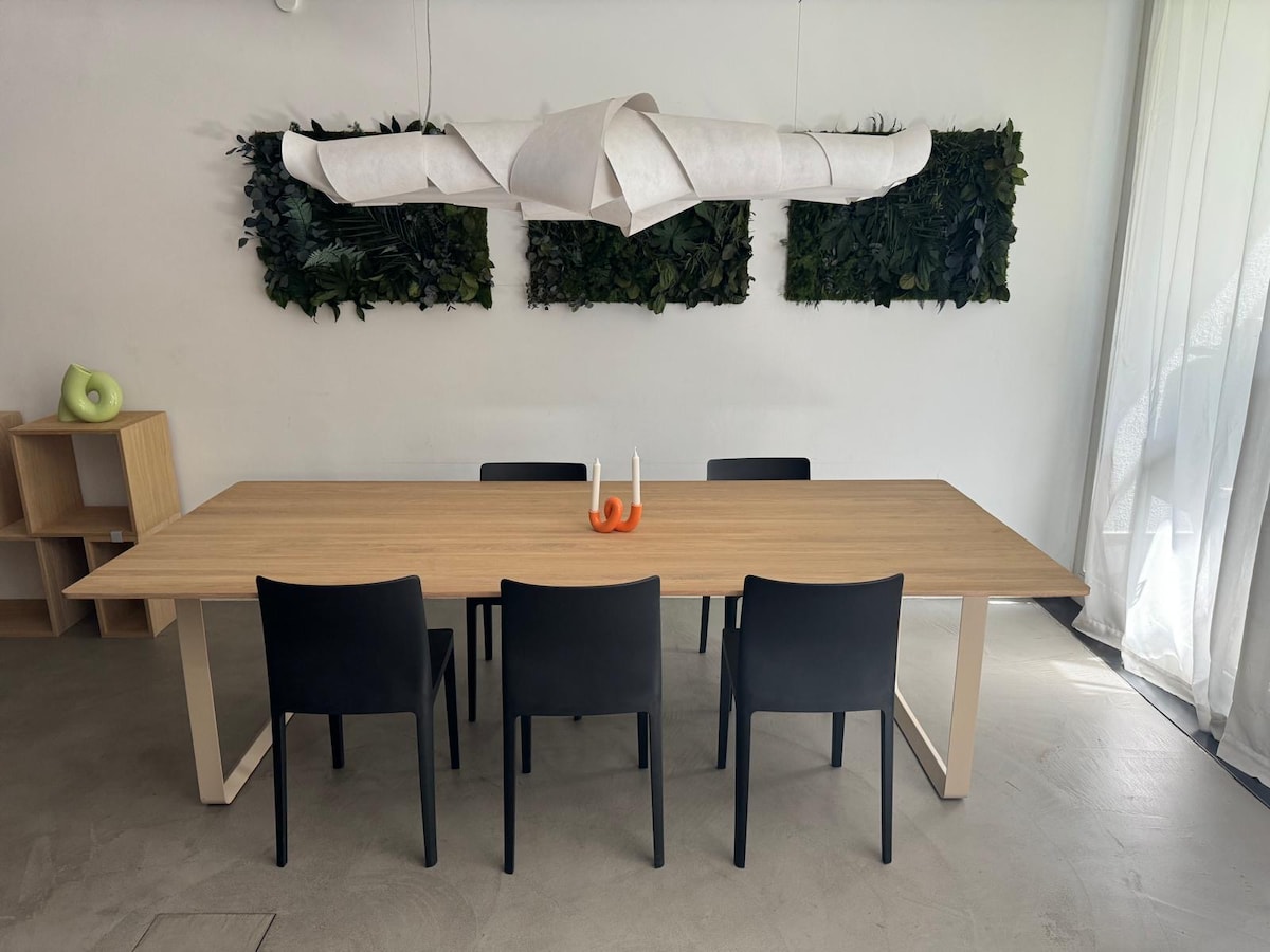 Stylish loft with a garden of 105 sq. m in Schwabing/Electronic Garden