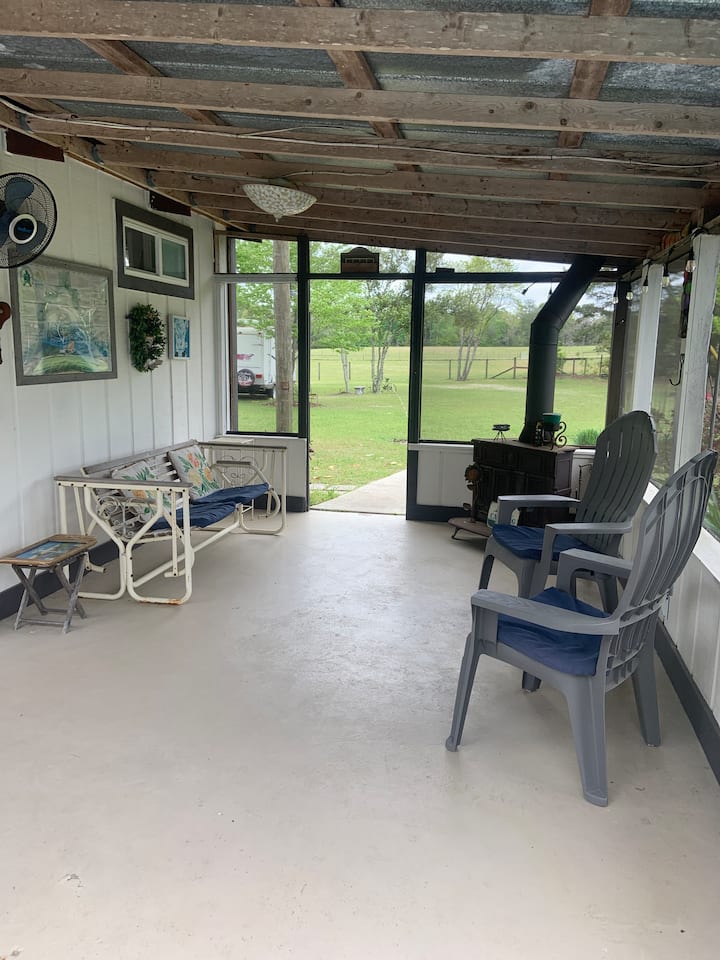 Entire Cottage At Magical Blueberry Farm ! - Gilchrist Blue Springs State Park, High Springs