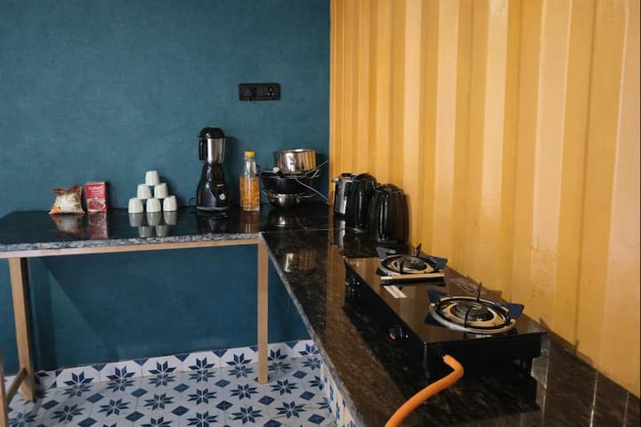 Mud Meadows - Peace And Tranquility 3br Farm - Faridabad