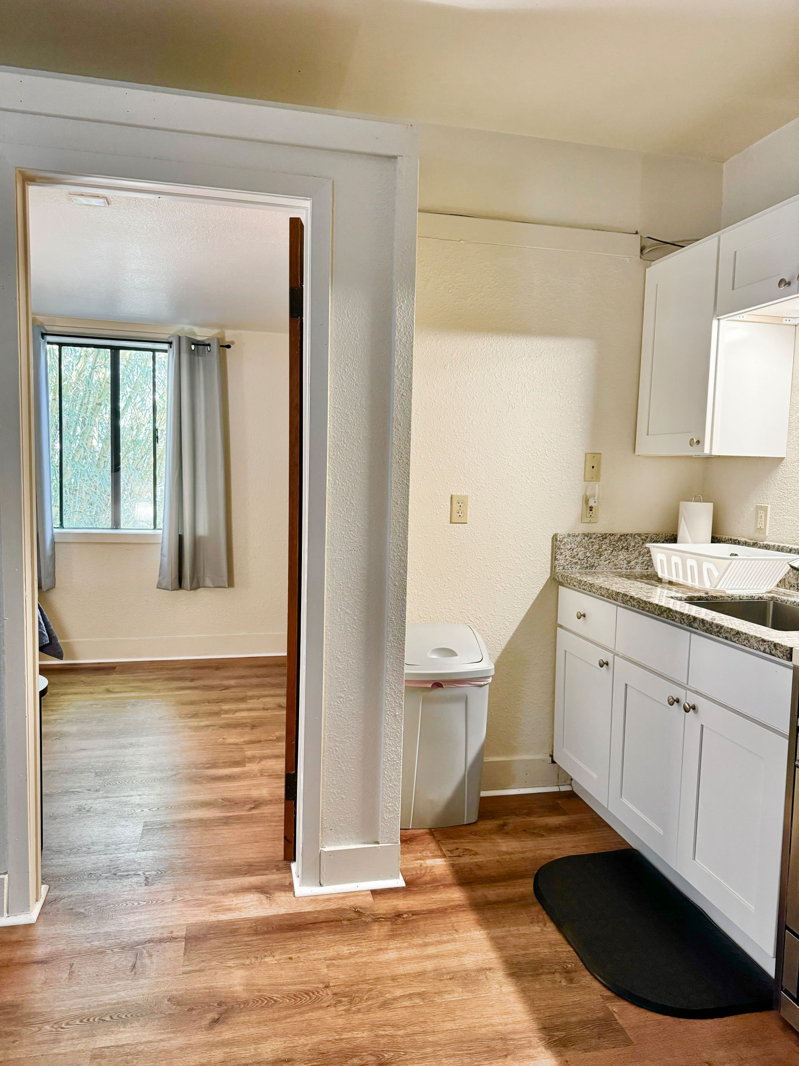 Condo in Hilo · ★4.39 · 1 bedroom · 1 bed · 1 private bath - Image 3