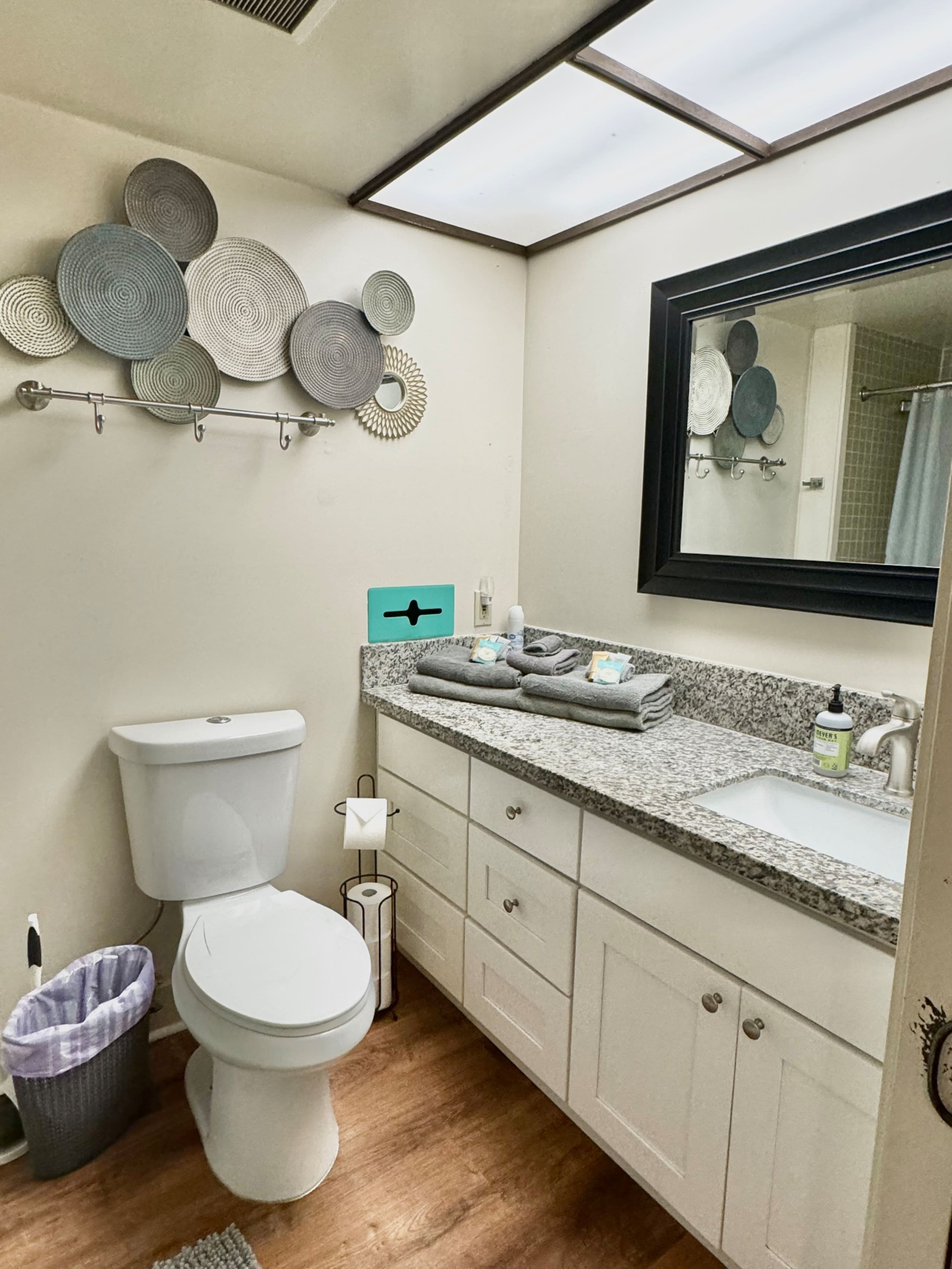 Condo in Hilo · ★4.39 · 1 bedroom · 1 bed · 1 private bath - Image 7