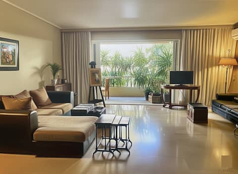 4 BDR  in  Athens Riviera-parking