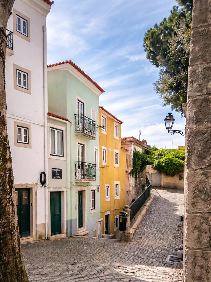 Estevao C - Duplex 2 Bedrooms - 2 Bathrooms - Tage View - Alfama Heart - Santiago