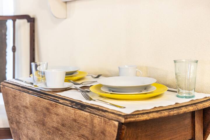 The Bus | Design-apartment Hbf & Voll Ausgestattet - Darmstadt