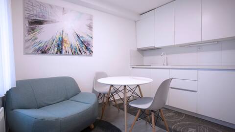 Top performing Airbnb: Home in Zagreb*Easy Walk to Main Bus Station*Clean in Trnje