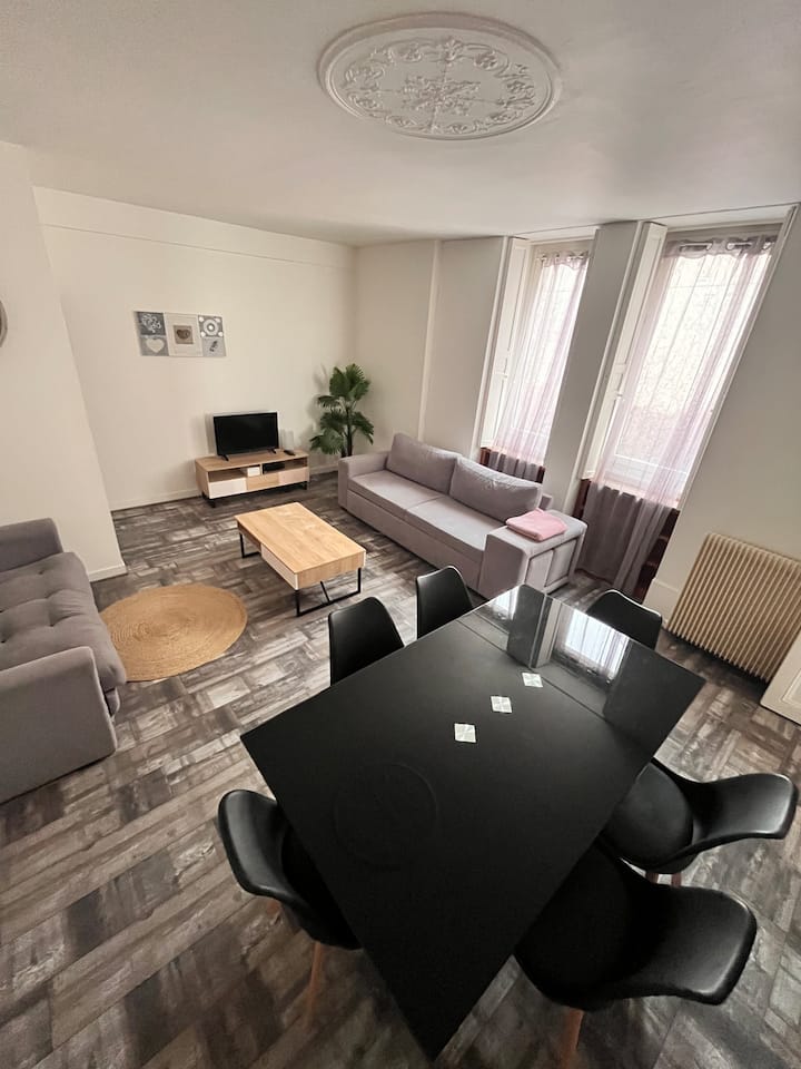 მისაღები ოთახი