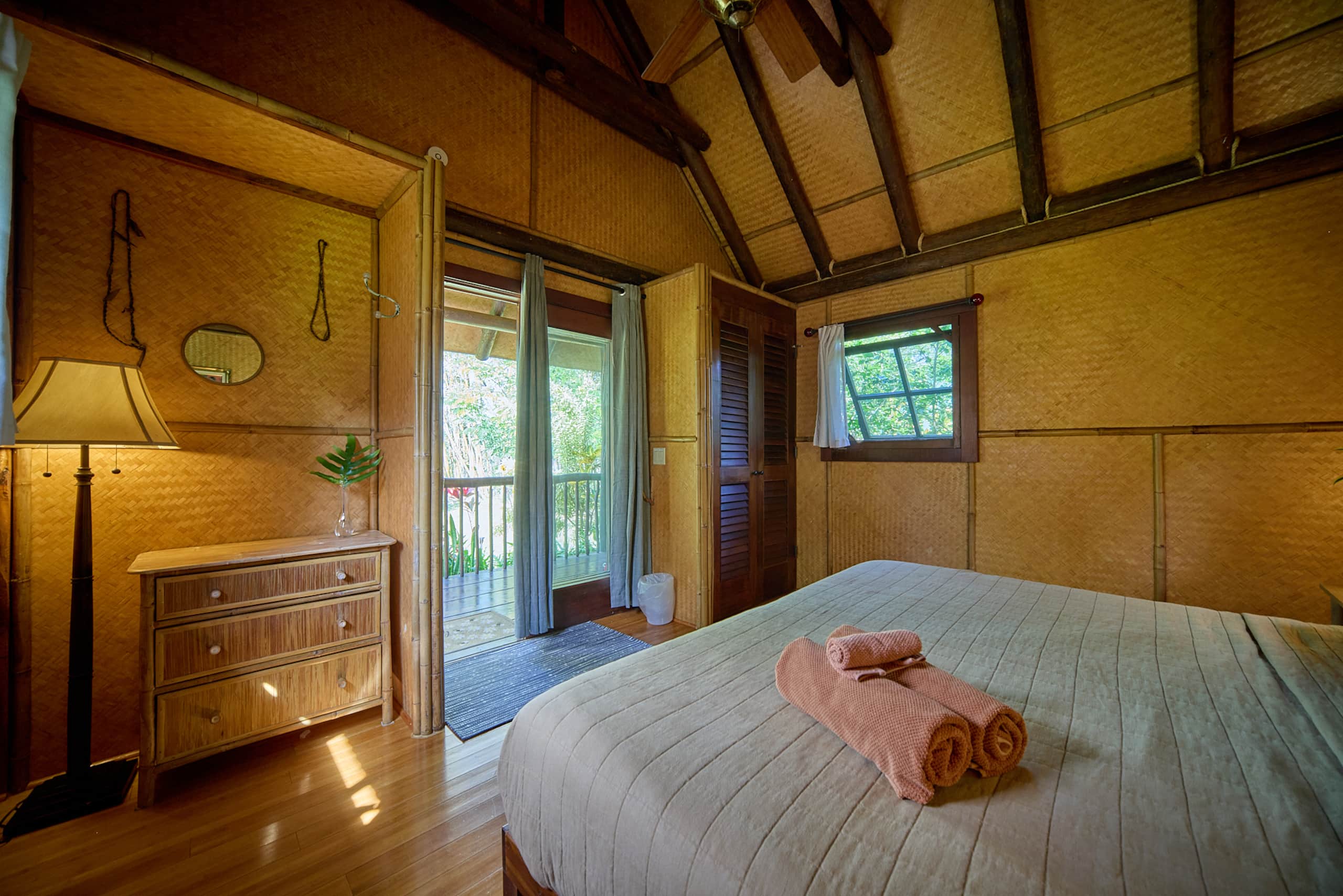 Cabin in Kapaau · ★4.98 · 1 bedroom · 2 beds · 1 shared bath - Image 7