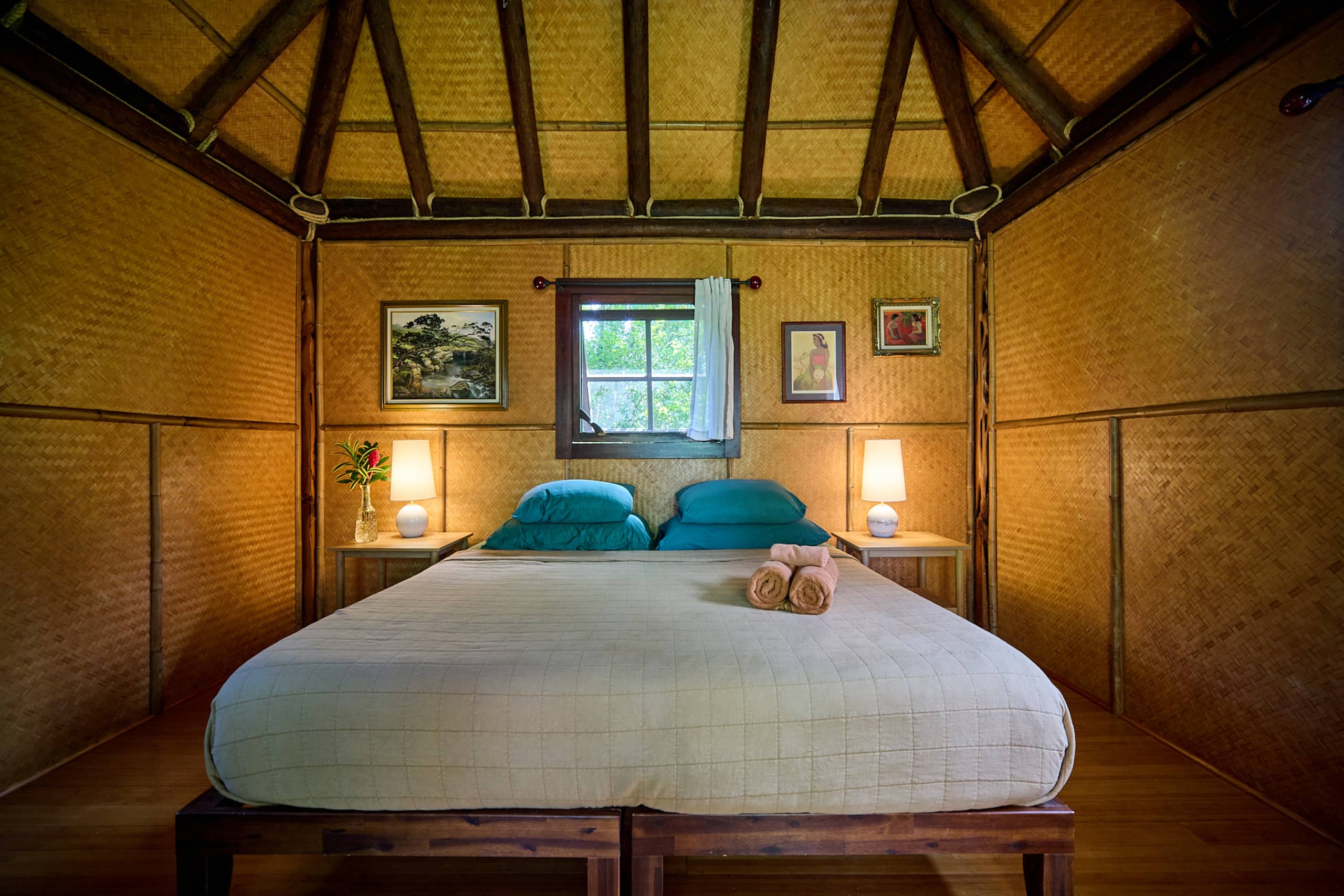 Cabin in Kapaau · ★4.98 · 1 bedroom · 2 beds · 1 shared bath - Image 2