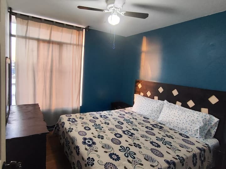 Schlafzimmer 2