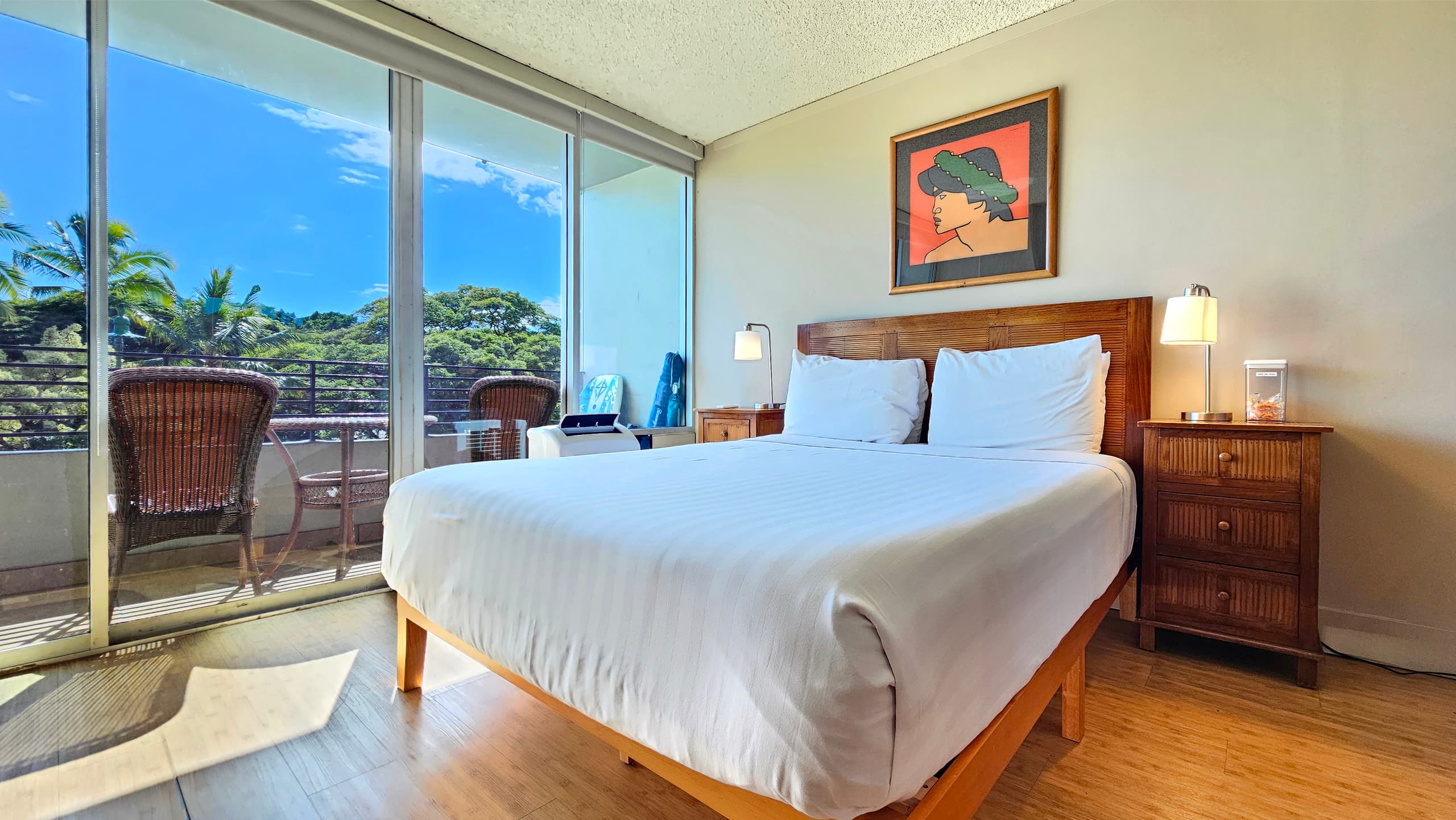 Condo in Honolulu · ★4.51 · Studio · 1 bed · 1 private bath - Image 1