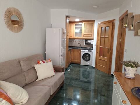 Anuncio de Airbnb popular: One bedroom apartment 5 min from the beach en Roquetas De Mar