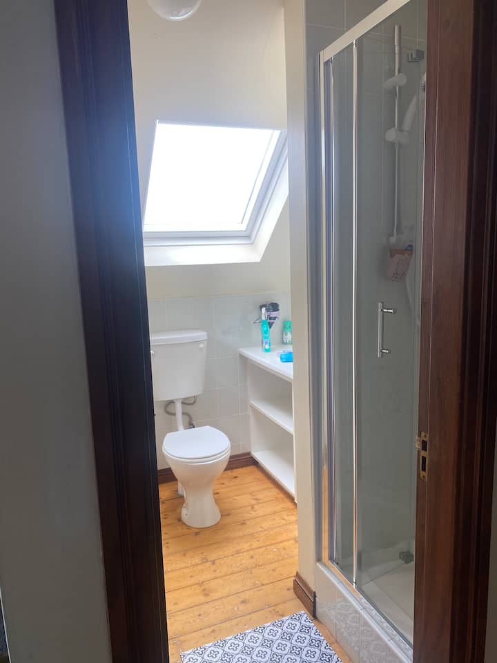 En-suite for room 101