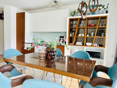 Top Airbnb: A getaway with a beautiful panoramic sea view in Rafailovići