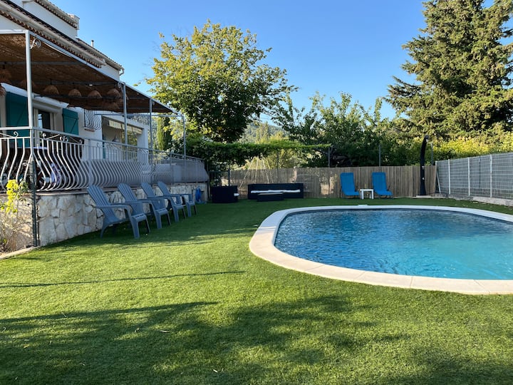 Maison Provençale Au Calme Avec Piscine Privative - Auriol