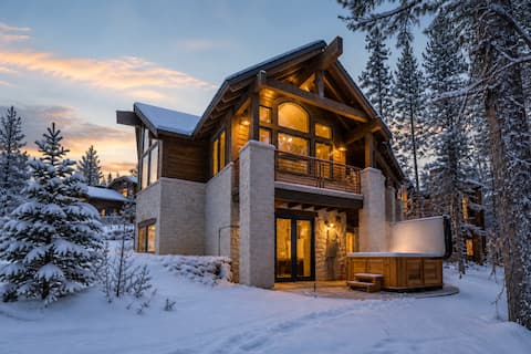 Slope Side Luxury Mountain Home