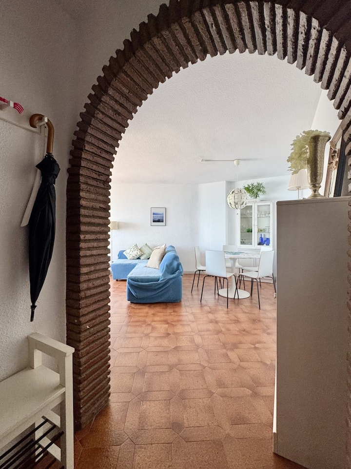 Nerja City Center - Right By The Sea - With Pool - Frigiliana