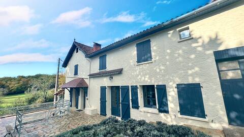 Gourdon: Peaceful house countryside (5 bedrooms)