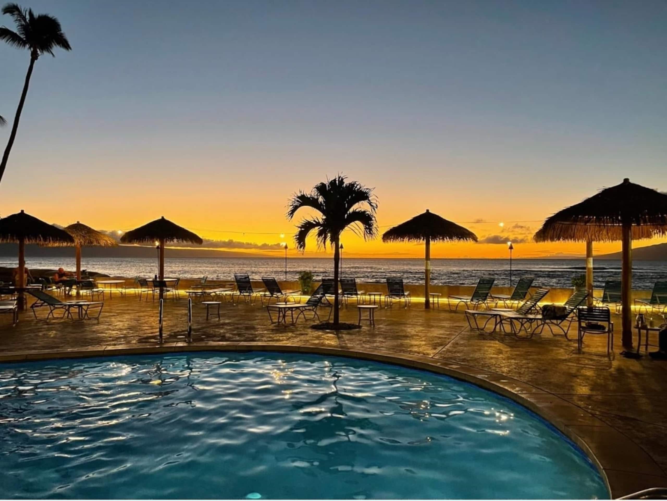 Condo in Lahaina · ★4.86 · 1 bedroom · 1 bed · 1 bath - Image 41